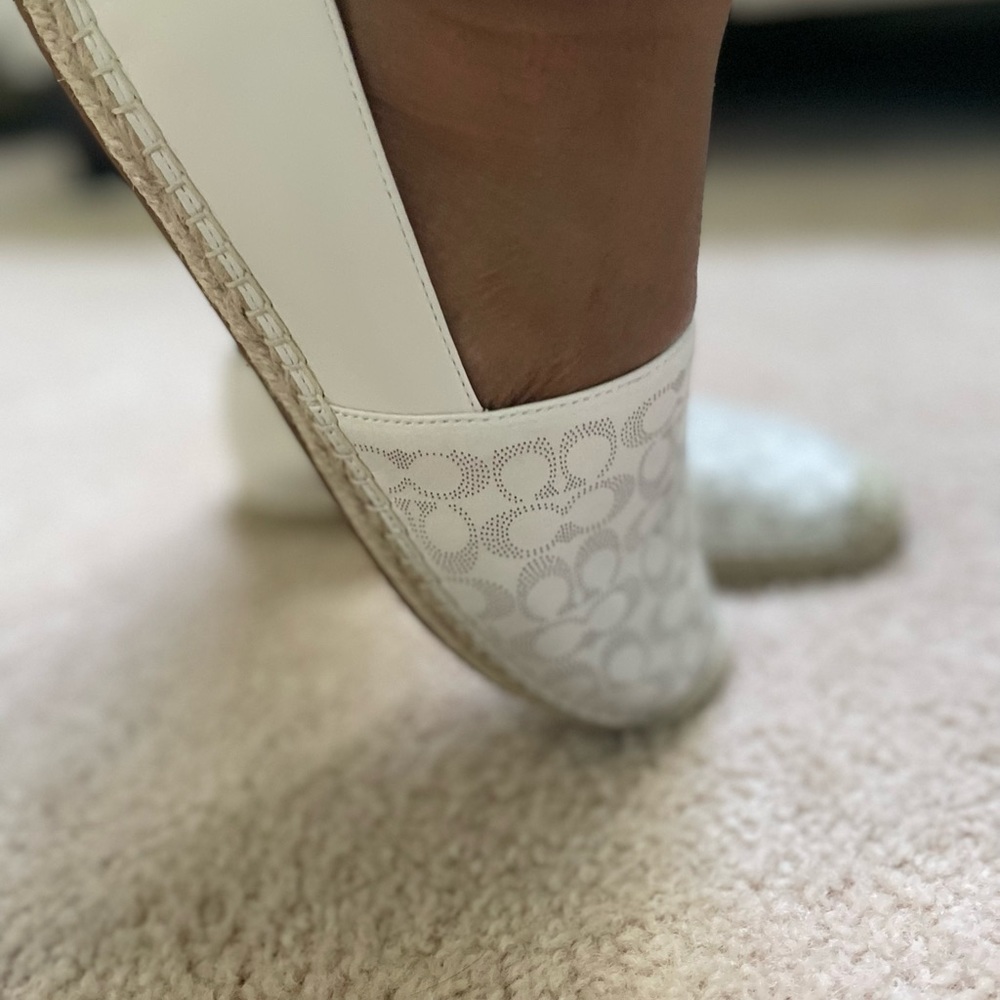 Womens Carley Espadrille Flats - Picture 3 of 3